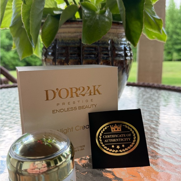 D’OR24K Prestige Endless Night Cream: Luxurious Moisturizer - Picture 2 of 5